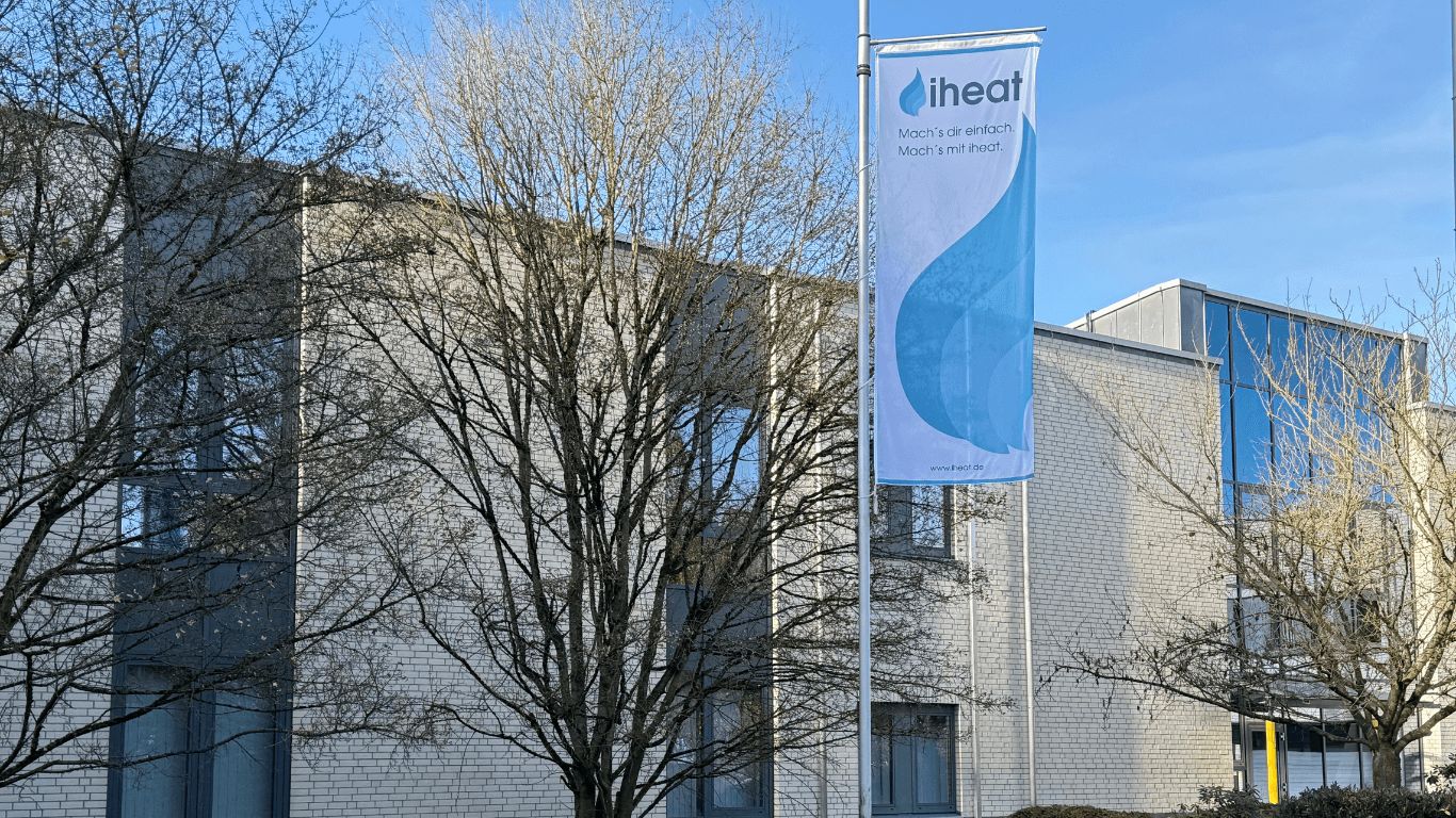 iheat Büro Team bei der Beratung
